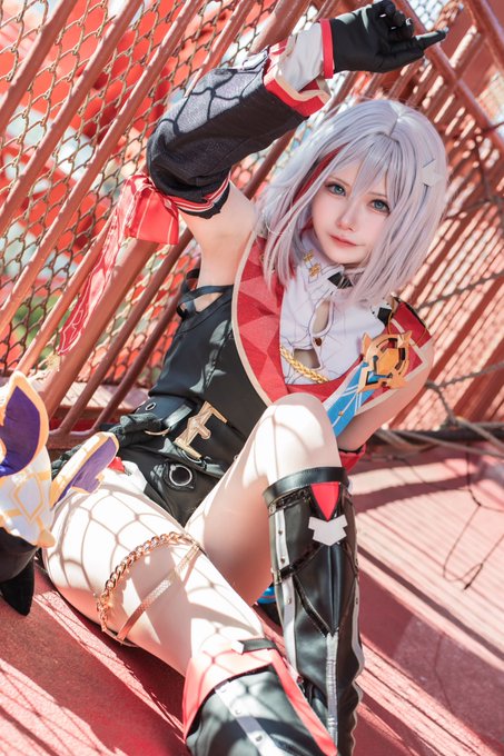 Twitterのコスプレ画像21