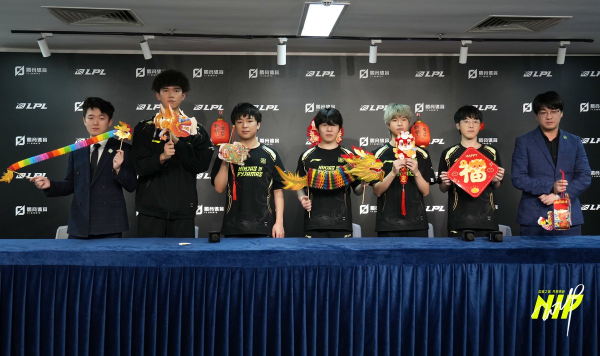 NIPLoL's tweet image. Happy Chinese New Year! #NIPWIN 🇨🇳

It's the year of the dragon - expect some heat from Aki 🐉🔥