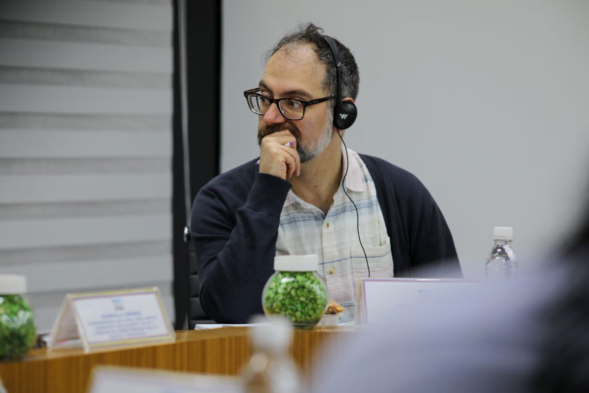 Mincyt_VE's tweet photo. #Ahora | Vicepresidenta sectorial de Ciencia, Tecnología, Educación y Salud, Gabriela Jiménez Ramírez, recibe al relator especial de las Naciones Unidas sobre el derecho a la alimentación, Michael Fakhri, para evaluar temas sobre seguridad alimentaria 🌱.

#SinEgoTransformamos https://t.co/rhqDoqCouR