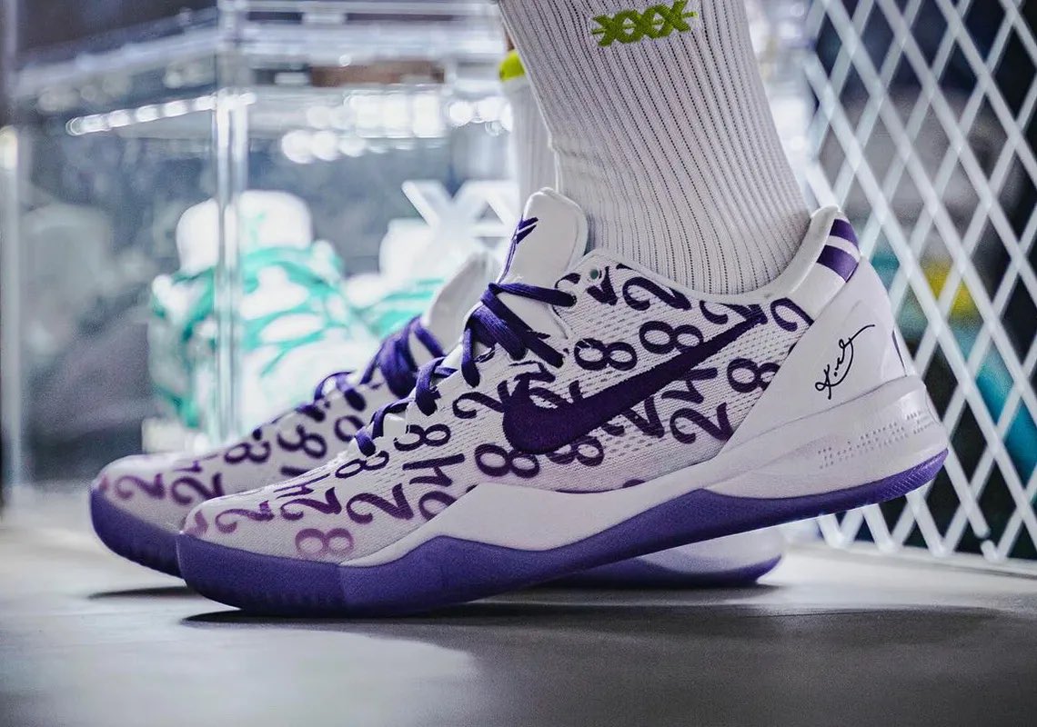snkrleakz's tweet photo. 🐍 Kobe 8 Proto Court Purple 🐍 

📊 Total Stock Numbers: 75,771

Size 6: 1207
Size 6.5: 1411
Size 7: 2220
Size 7.5: 2501
Size 8: 3437
Size 8.5: 3895
Size 9: 4985
Size 9.5: 5866
Size 10: 6839
Size 10.5: 7244
Size 11: 7750
Size 11.5: 5097
Size 12: 7287
Size 12.5: 1894
Size 13: 5577
Size 13.5: 566
Size 14: 2800
Size 15: 1538
Size 16: 658
Size 17: 307
Size 18: 128