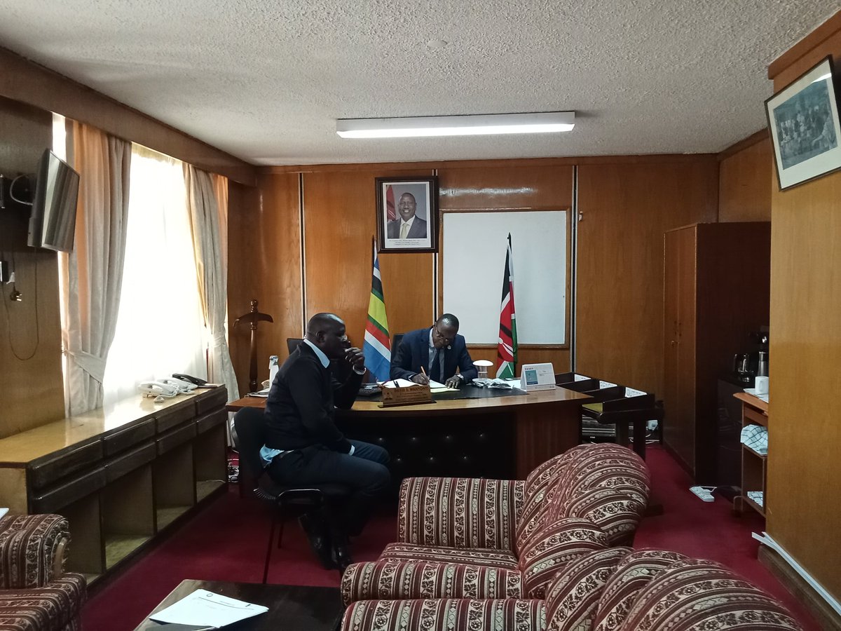 Our Programme Director paid a courtesy to Nairobi County Commissioner, Mr David .S. Wanyonyi. This provided an opportunity to introduce NiPi project we are currently implimenting in 25 counties in Kenya, Nairobi County amongst the targeted regions.