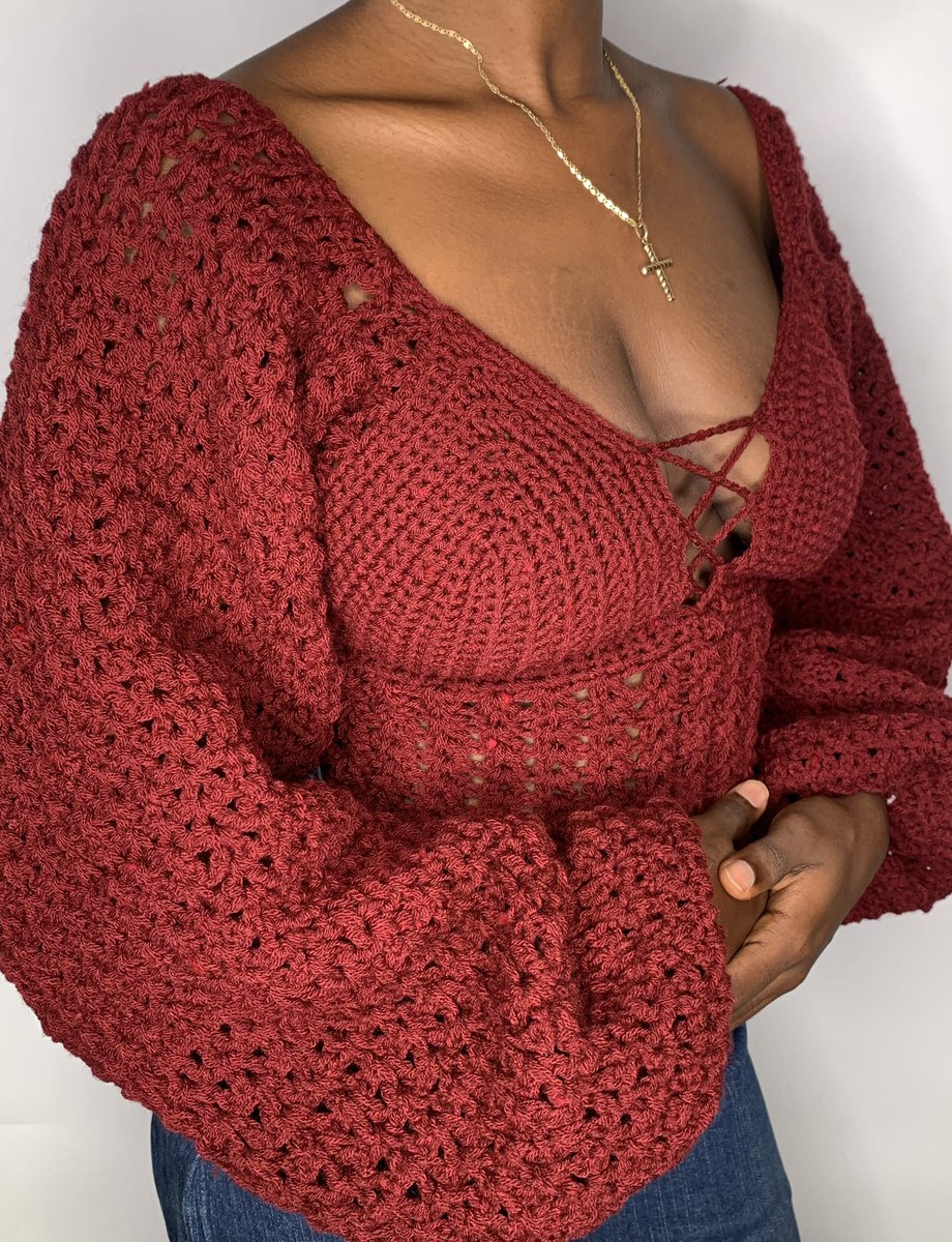 I am starting a series showcasing my designs over 3 years. It's a thread that I'll update daily until I've shared them all. 

Here's the first design, my first personal design and a best-seller for the girls! 😍