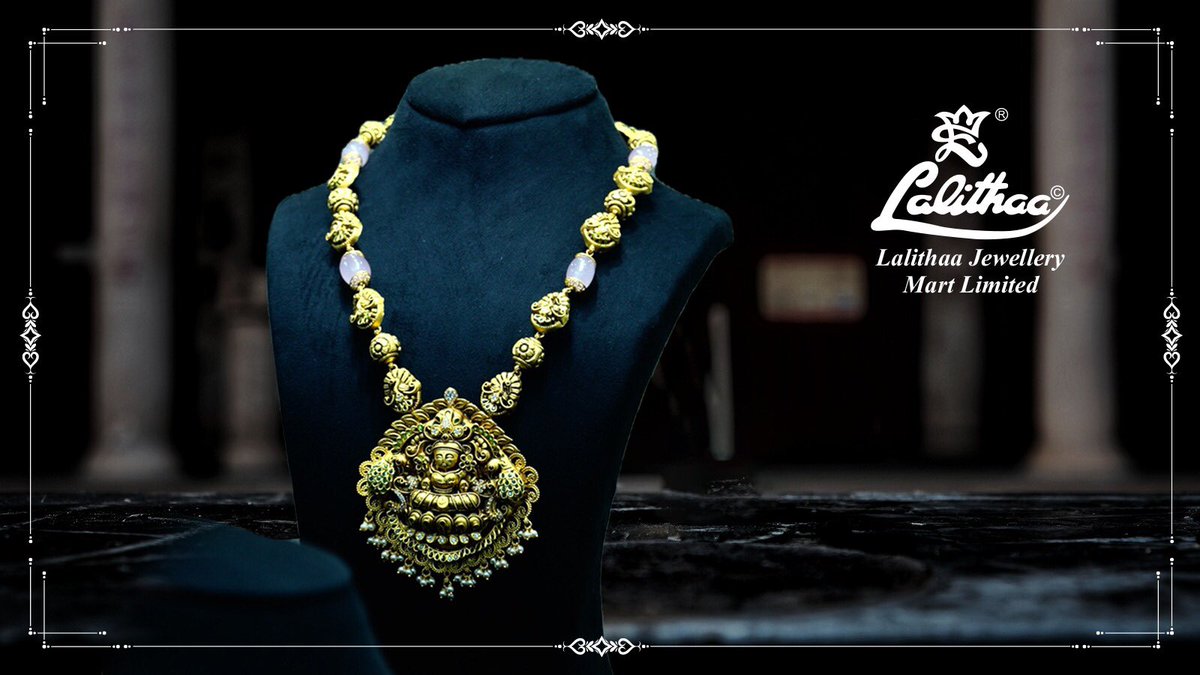Draped in legacy, our antique neckpieces are a timeless adornment, echoing legacies in every detail ✨ 

#lalithaajewellery #jewellery #adorable #timelessjewelry #jewellerydesign #neckpiece #antique #antiquejewelry #legacy #detailedjewellery #bridalneckpiece #bridaljewellery