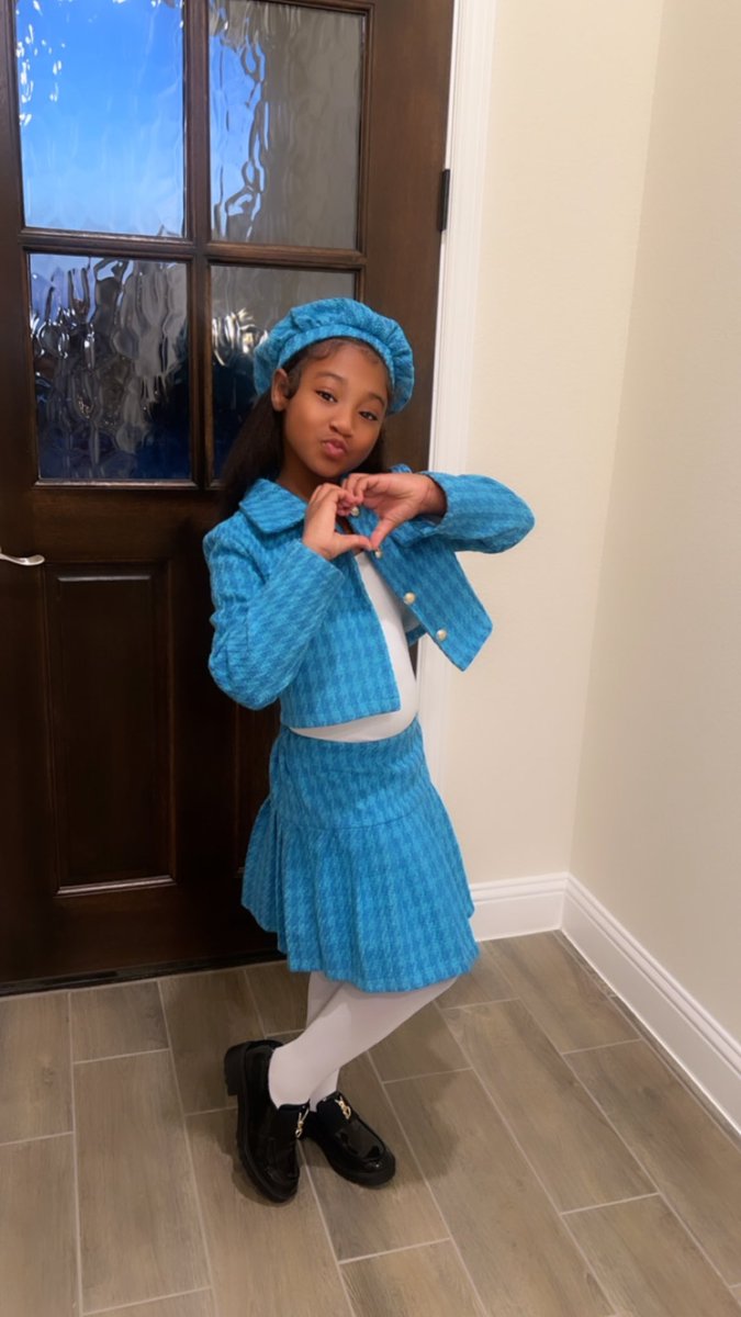 DAYxMARIE's tweet photo. Pootie 🩵🥹 https://t.co/TuJo9DS4rW