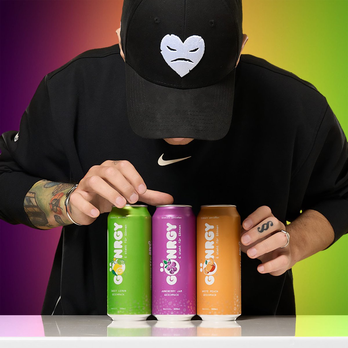 Gönrgy kommt mit neuer Ltd. Edition #1 ab 19.02!

Sweet Lemon 🍋🍭
Juneberry Jam 🫐
White Peach 🍑

Danke für euren krassen Support! ❤️