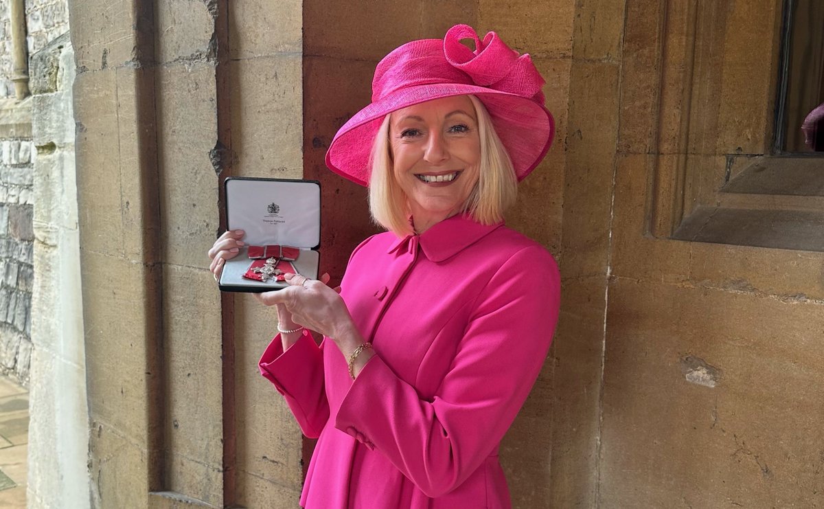 Uni Of Sun Comms (@uniofsuncomms) on Twitter photo "A wonderful experience" - Congratulations to <a href="/sunderlanduni/">University of Sunderland</a>'s <a href="/ProfLynneMc/">Lynne McKenna MBE</a> who has been officially awarded an MBE for her services to education sunderland.ac.uk/more/news/storโฆ <a href="/ProfLawrenceB/">Lawrence Bellamy</a> <a href="/arabplouv/">Arabella</a> <a href="/LeeHallTweets/">Lee Hall</a> <a href="/keukpa/">Prof John Murray</a> "A wonderful experience" - Congratulations to <a href="/sunderlanduni/">University of Sunderland</a>'s <a href="/ProfLynneMc/">Lynne McKenna MBE</a> who has been officially awarded an MBE for her services to education sunderland.ac.uk/more/news/storโฆ <a href="/ProfLawrenceB/">Lawrence Bellamy</a> <a href="/arabplouv/">Arabella</a> <a href="/LeeHallTweets/">Lee Hall</a> <a href="/keukpa/">Prof John Murray</a>