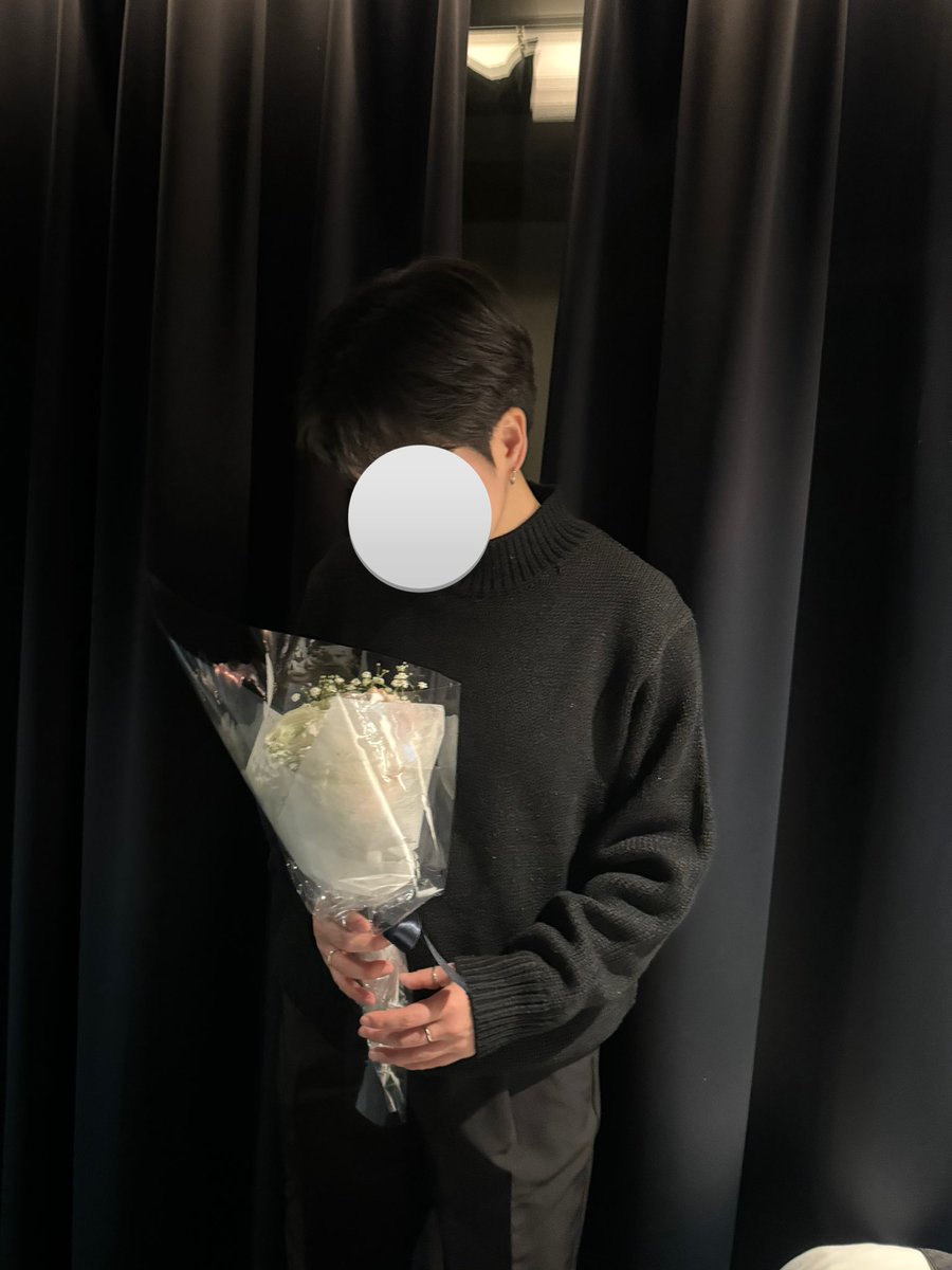 y__jjmk's tweet photo. 6回目の彼女の誕生日💐
今年も祝わせてくれてありがとう

彼女が喜んでる姿が見られて幸せです

自分自身社会人2年目になって出来ることが増えて大人な誕生日サプライズも出来て
歳とったな〜ってしみじみ感じるね https://t.co/dp6P2HHG0u