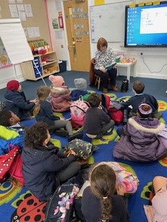 OurLady_Hitchin's tweet image. Isla's grandma came into Year 2 to read 'The Discontented Pony' 🐴  It was wonderful!

#OurLadyCatholicPrimarySchool #SecretReader