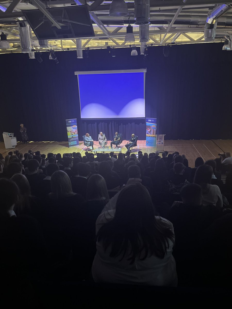 Great things happen when employers care about the development of young people🙌🏻

Over 200 pupils were inspired by different business experts and their brilliant minds. 

Thank you to everyone that got involved - it was a smashing morning!🤩