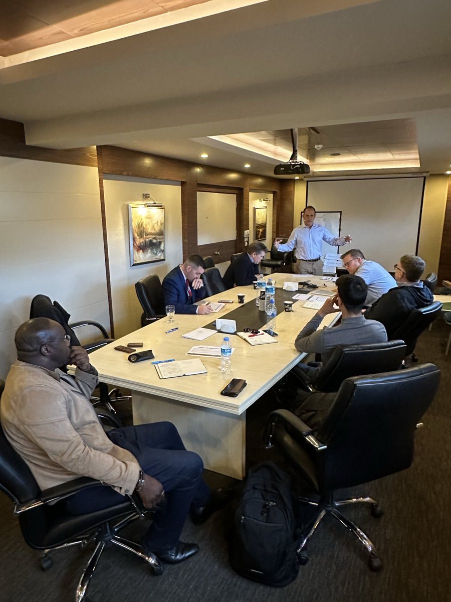 48 hours in Gallipoli, saw the UK team in Türkiye carry out Op Teamwork. Reflective and sobering, it highlighted the timeless importance of understanding, integrating, empowering team members, and focusing on a common purpose &amp; vision. #Teamwork #Leadership ⁦<a href="/BritishArmy/">British Army 🇬🇧</a>⁩