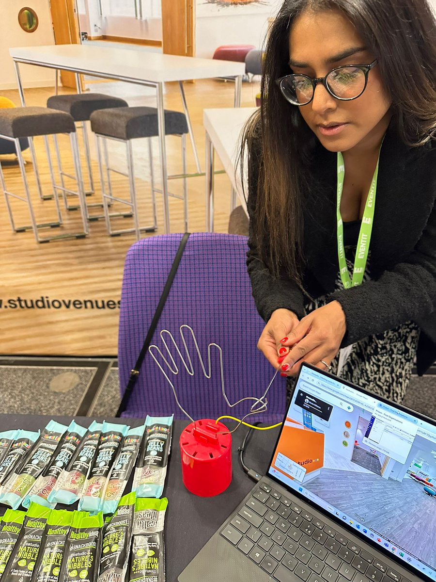 Hello #EXPERIENCEit! Julian & Vikki are at EICC today showing off everything @studiovenues has to offer and daring everyone who visits the stand to take on the legendary steady hand game! Come and have a go! #CreatingMemorableExperiences #Content #Collaboration #Community