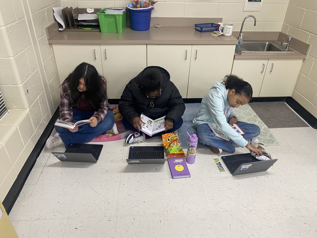 India Abel tweet media