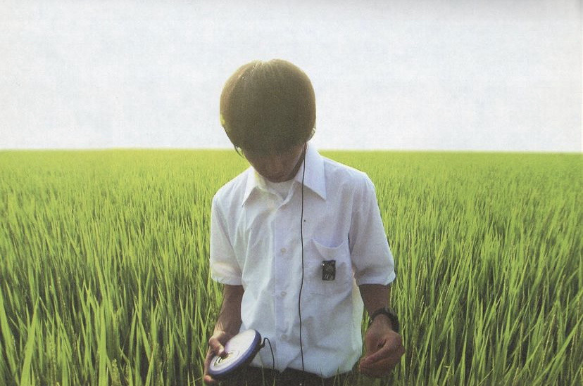 taesdawn26's tweet photo. all about lily chou chou (2001) photobook https://t.co/Yb5VVeHG3d