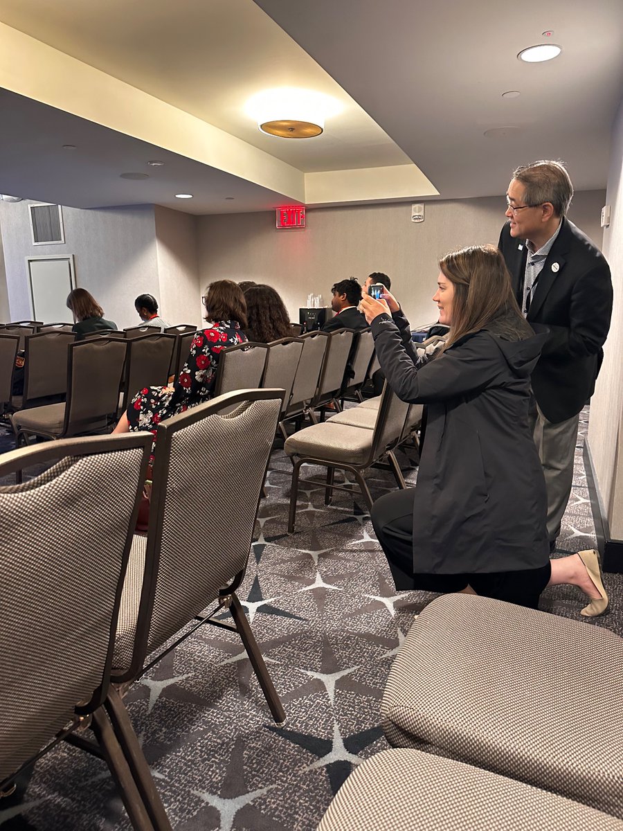 Find a program where your co-residents and chair show up like proud parents to watch you present in the early hours of the last day of a conference 🤓

#ASC2024 #WhyUAB