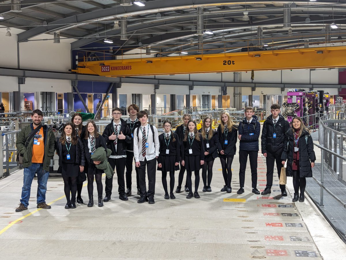 WyedeanScience's tweet photo. Lucky Y11 physics students @WyedeanSchool are having an incredible time @DiamondLightSou particle accelerator! 🤯 @STFC_Matters https://t.co/0Q0k49dPDZ