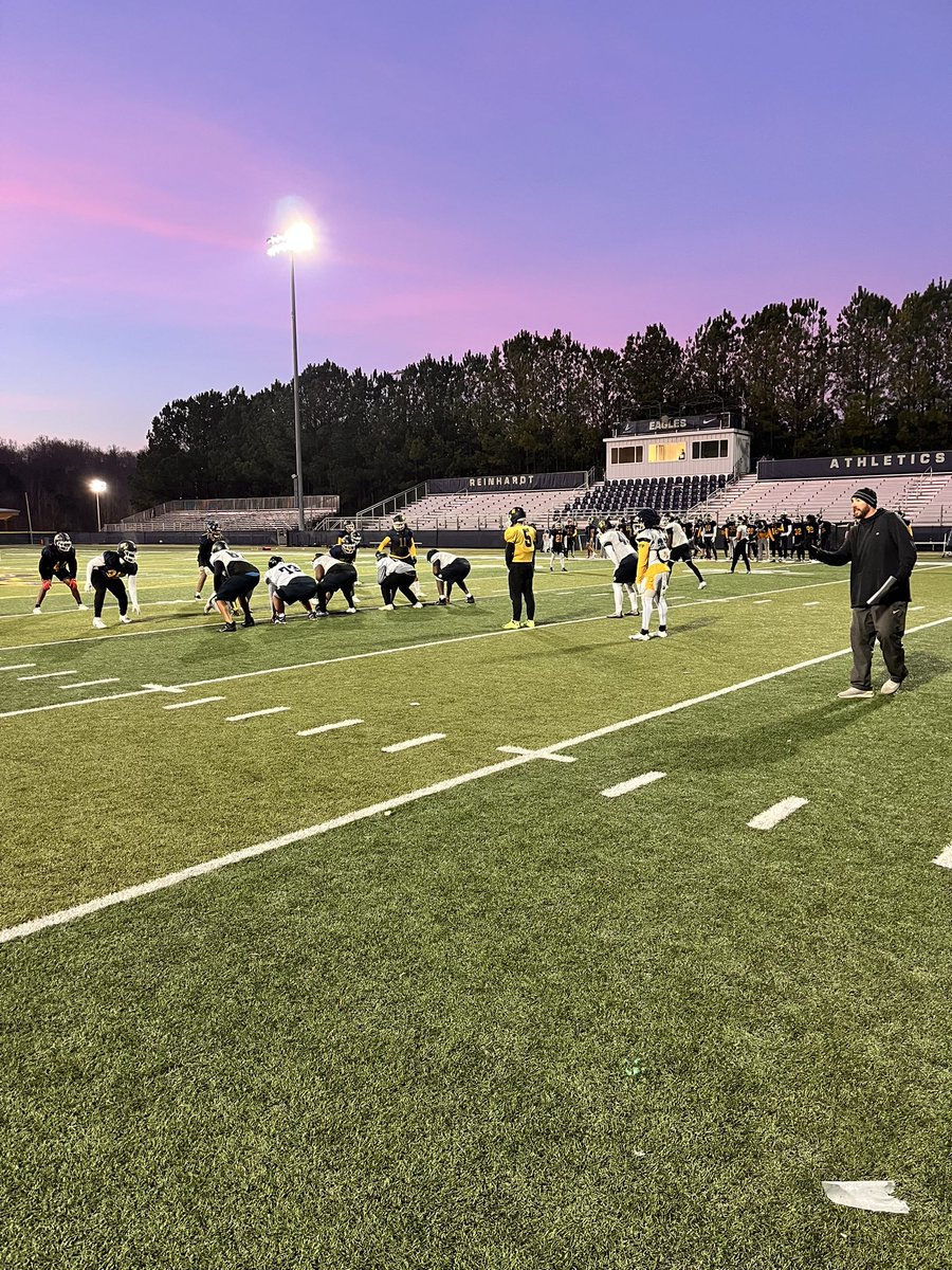 ReinhardtFB's tweet photo. “ The ultimate measure of a man is not where he stands in moments of comfort and convenience, but where he stands at times of challenge and controversy” #PTP #PayThePrice https://t.co/CSp9DzbXS4