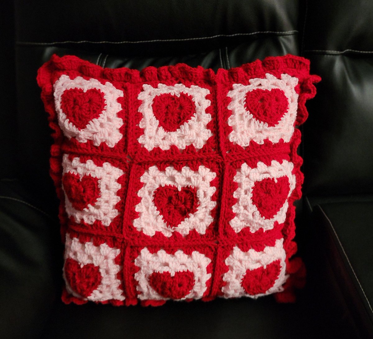 CoffeeAndCroch1's tweet image. Pattern credit  @JaydaInStitches