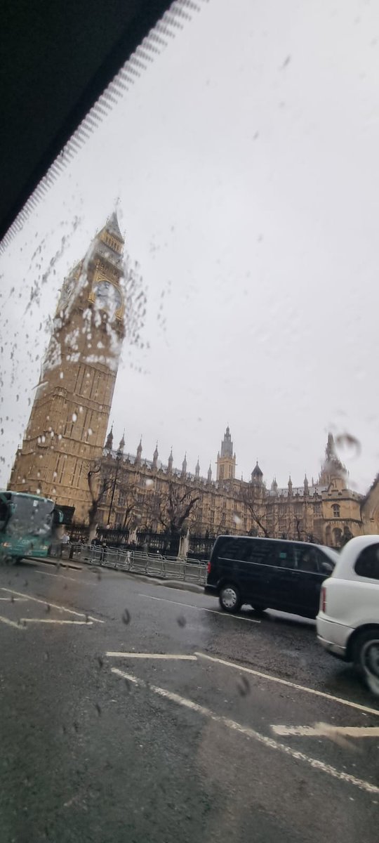 In London today for an important meeting to speak about inclusion, opportunites and inequality for children and people with disabilities. #TheBigAmbition #timeforchange @WChairTennisGB @YouthSportTrust
