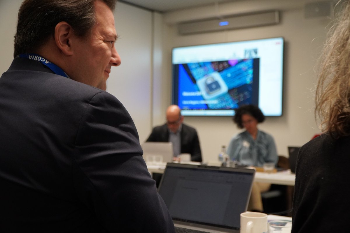 DIGITALEUROPE's tweet photo. Cyberattacks are on the rise. And yet, the EU is lacking around 500.000 #cyber professionals 🚨

We're happy to be part of the solution with a brand-new project: #CyberHubs! An exciting initiative that will boost the cybersecurity field in 🇪🇺.

📸About the launch: https://t.co/jtLGzfiik2
