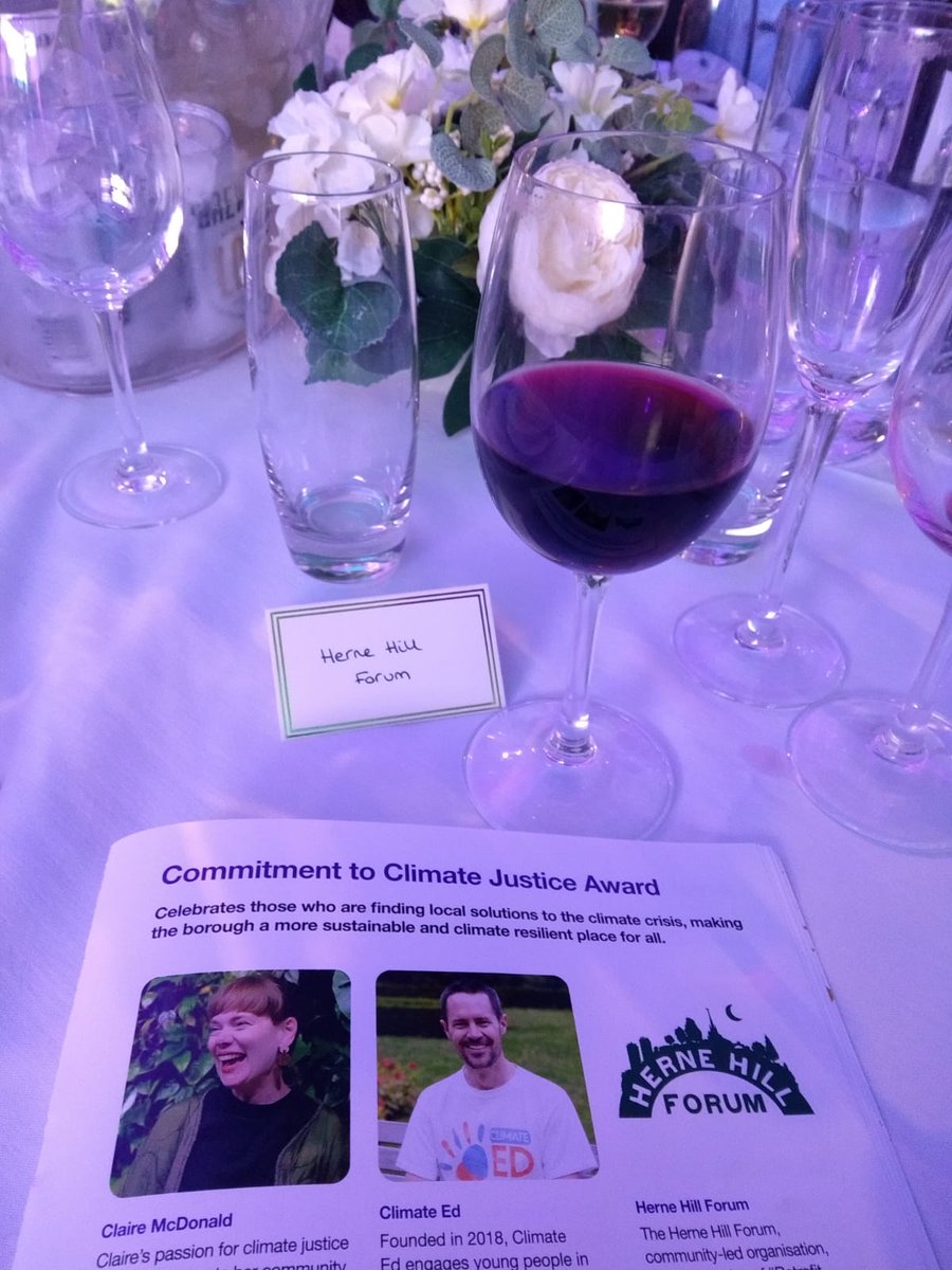 We may not have won but we had a splendid evening and met some inspiring people. Big thanks to @lambeth_council & to whoever nominated us and congratulations to @ClimateEdUK! #HerneHill #LambethCivicAwards24 #RetrofitRevolution #awardceremony