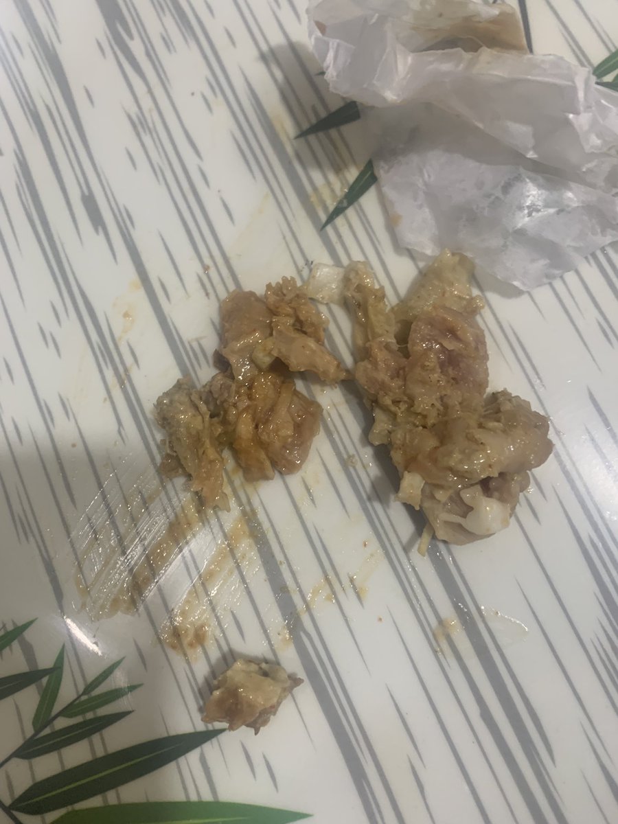 ShabareeshKasu1's tweet photo. @zomatocare @zomato @deepigoyal @zomatoin 

I ordered chicken shawarma, i got uncooked chicken in the shawarma, right way i went to need help option, i uploaded the images also and i got reply like for further assistance please write a mail. Is that how you treat your customers https://t.co/w5rjFISkyz