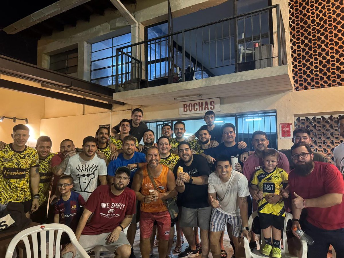 BMFC_CDPS's tweet photo. Este grupo está en semis🖤💛🖤💛🖤💛 https://t.co/fj6dJfzITS