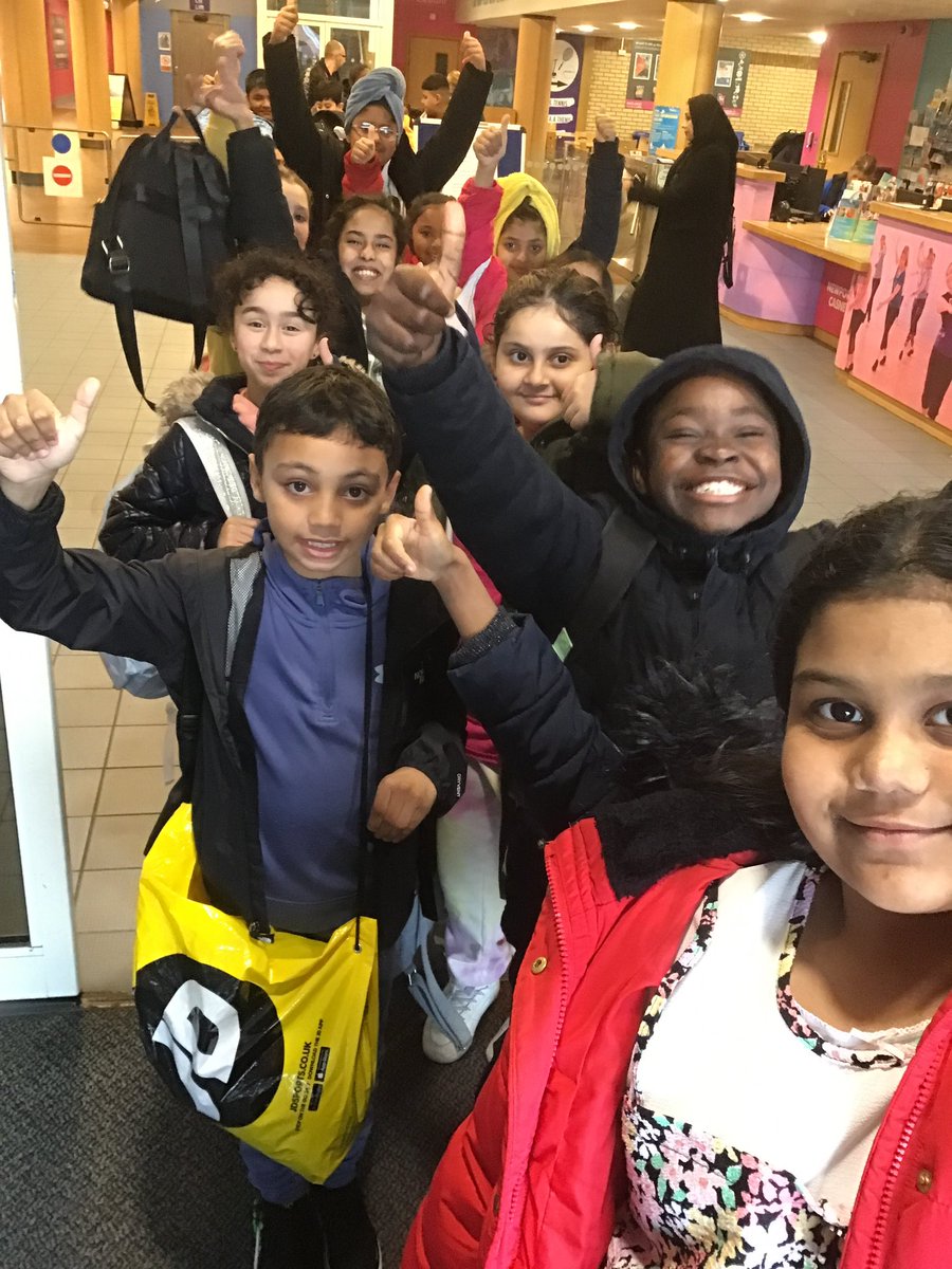 Y4Pill's tweet photo. So proud of Year 4 @Pill_Primary for being determined and resilient at their first swimming lesson today 🏊‍♂️@NewportLiveUK https://t.co/CsZKbuWMcc