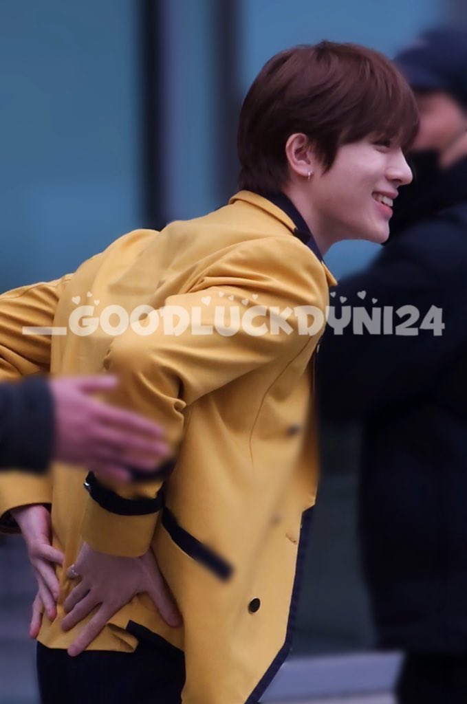 _goodluckdyn124's tweet photo. 🍀 240207 🍀

환이짱 졸업 축하해❕😭🎓︎💕︎
정말 수고 많으셨어요❕🤝🏻✨️

#TREASURE #트레저 #SOJUNGHWAN #소정환 #ジョンファン https://t.co/TvRo7S4FMl