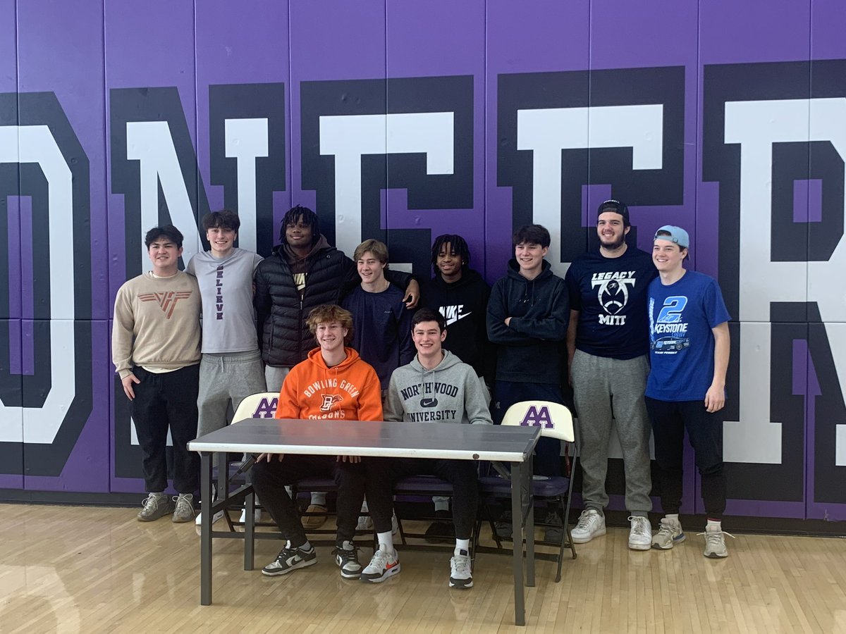 Milo Simpson tweet media