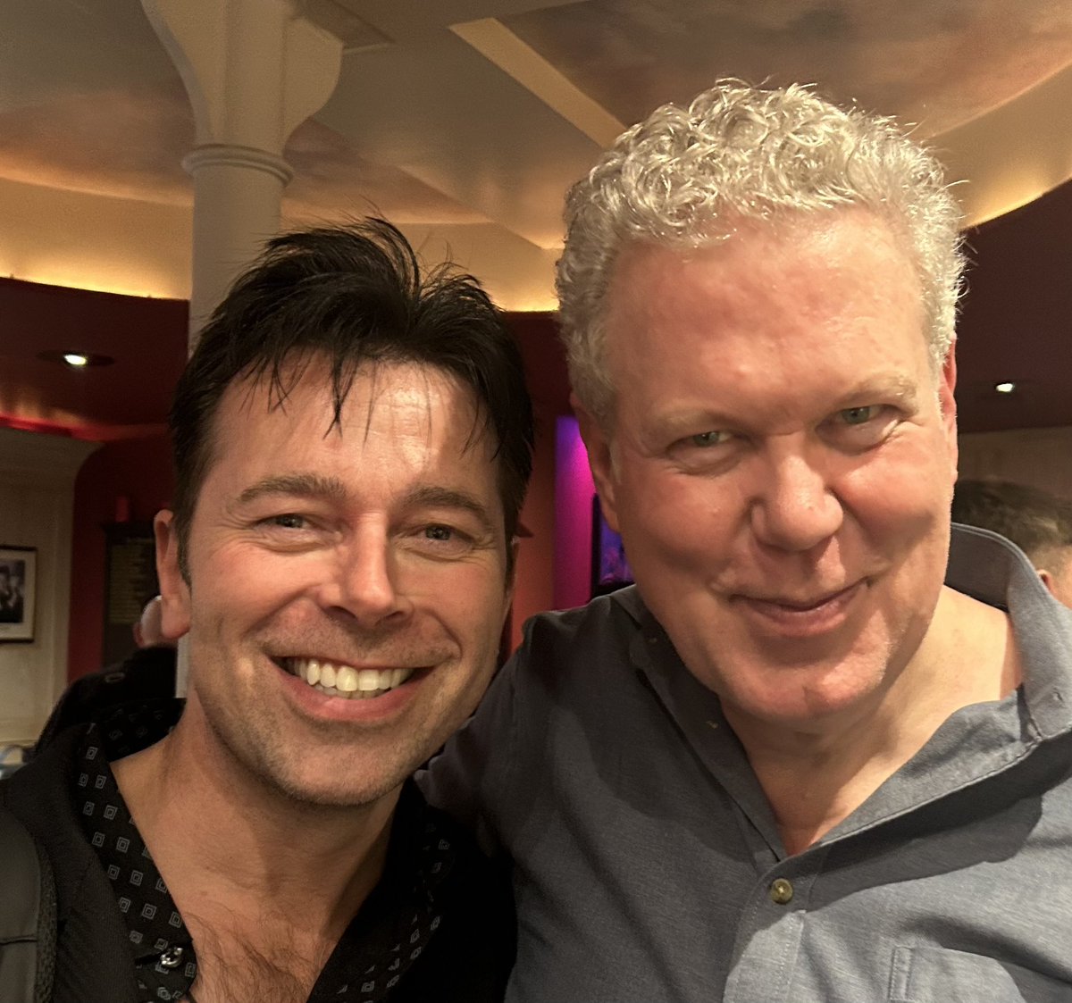 Great catching up with Andrew again at the Magic Circle after all these years! @AndrewEborn @OctopusTV #ethermind #chrisdugdale