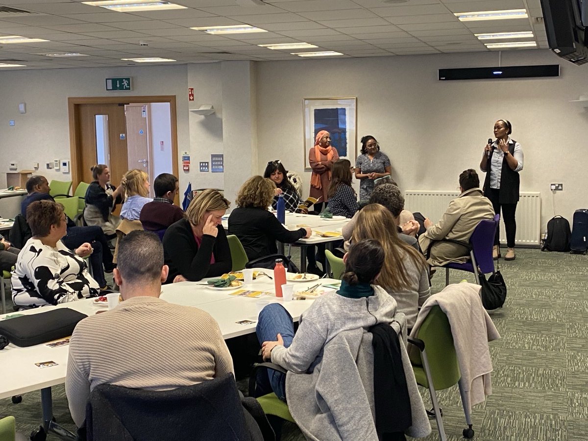PPR_Org's tweet photo. #KindEconomy activists - women seeking safety from war - speak to peacebuilders & philanthropists about how kindness & solidarity, including from a network of local businesses & organisations has helped them face down racism, hostility, destitution & a work ban. #SCIPeaceConf https://t.co/bM7unO3li3
