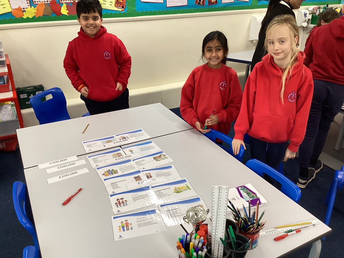 ArchibaldFirst's tweet photo. Year 4 have had a wonderful workshop with @primary_north today.  We have designed our own urban area, played a board game about the cost of living and even created business ideas that would raise money for a homeless shelter! https://t.co/K4Aar4e26L