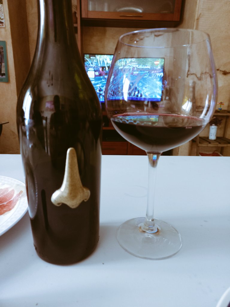 TomakyCT's tweet image. No hace falta más, el relieve destaca su identidad, #denariz #wine