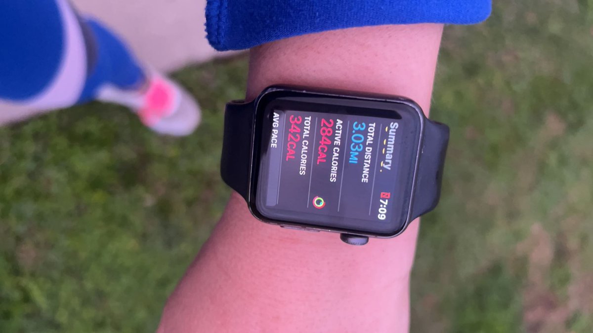 Dr_V_Lucy's tweet photo. Find that workout partner who helps you stay motivated when you need it the most! 3 ✅ 
I love this guy! He always comes in to support me &amp; help me achieve all my goals! Grateful! #AccountabiltyPartner #fitleaders #motivation #thursdaymorning #thursdayvibes https://t.co/XNtmCfB8NW