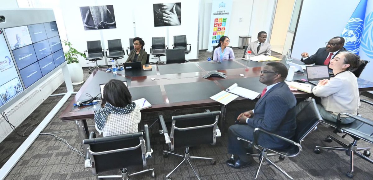 ECA_OFFICIAL's tweet image. L'objectif de la Division du développement du secteur privé en 2024 est d'améliorer l'environnement des affaires en attirant les investissements du #secteur privé dans l'#énergie, les #transports, les #infrastructures et l'#agriculture ; et avec un accent particulier sur les