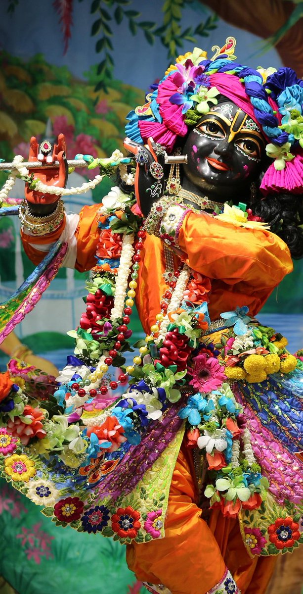 ShilpiShar22140's tweet photo. @rightwingchora Jai Shree Krishna!!!!❣️❣️ #janambhoomi #gyaanvapicase #gyanvapitemple #rammandir #sanatan #hindutva https://t.co/YihGvuZnip