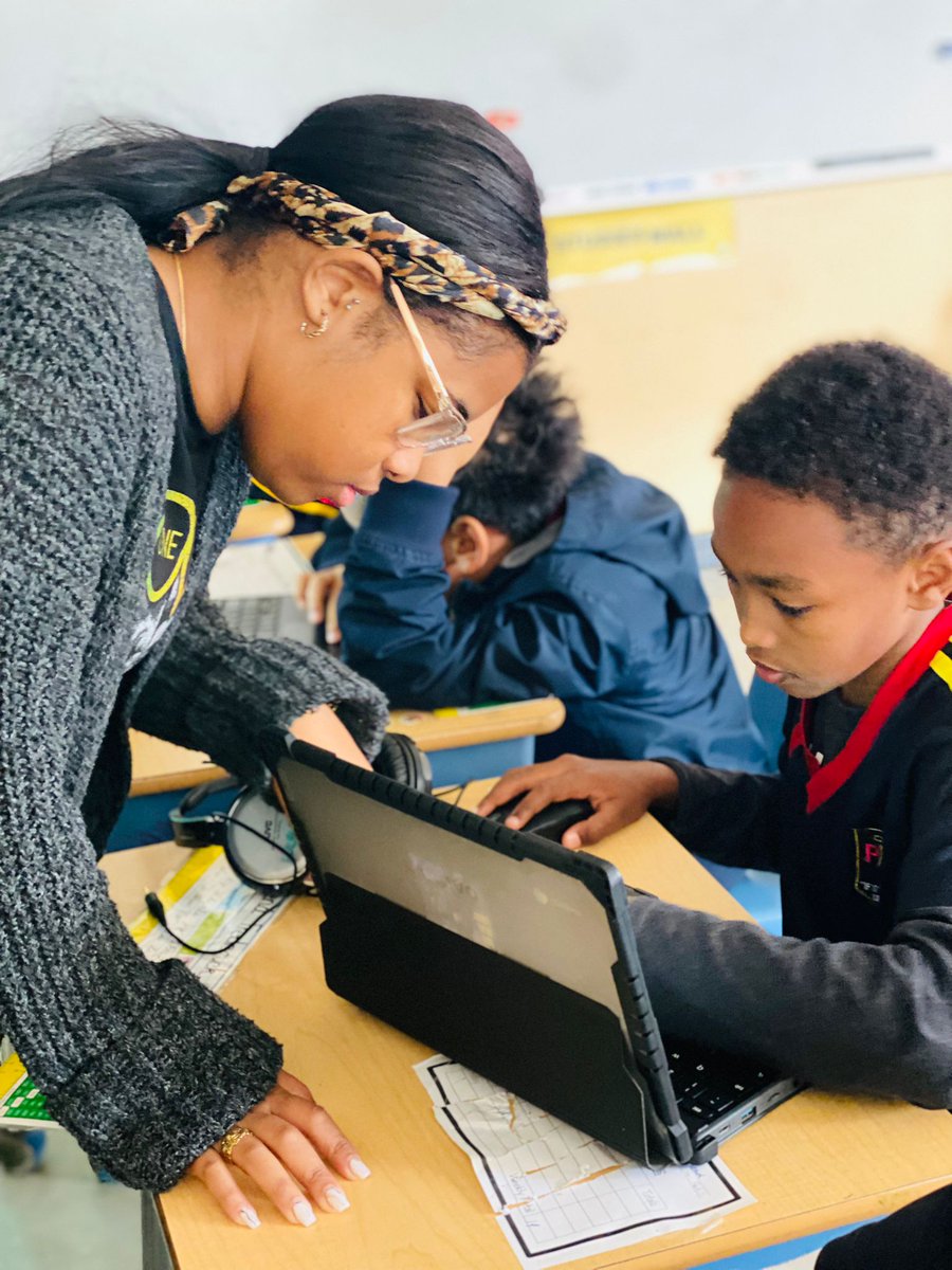 CONNECTECH tweet media