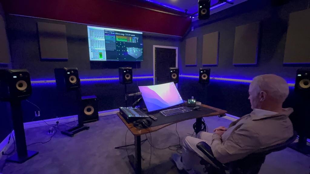 . @neal_mcdonough enjoying #surroundsound #dolbyatmos on the mix stage 🎼
@marshmellowskies @drprods