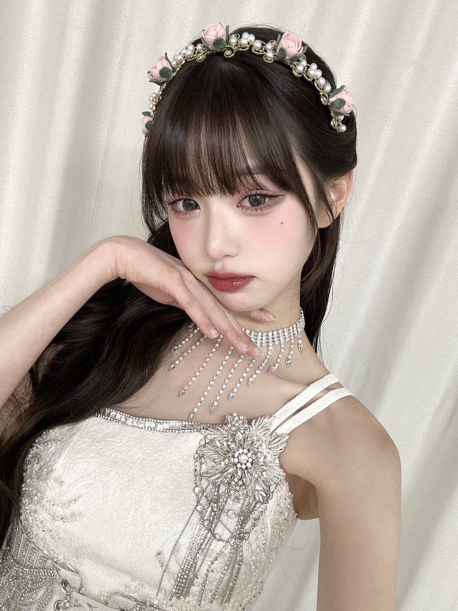 IVE_twt's tweet photo. 오사카🤍
大阪おおきに🌸🩷💕

#IVE #아이브 #JANGWONYOUNG #장원영 https://t.co/7e32YFyYvf
