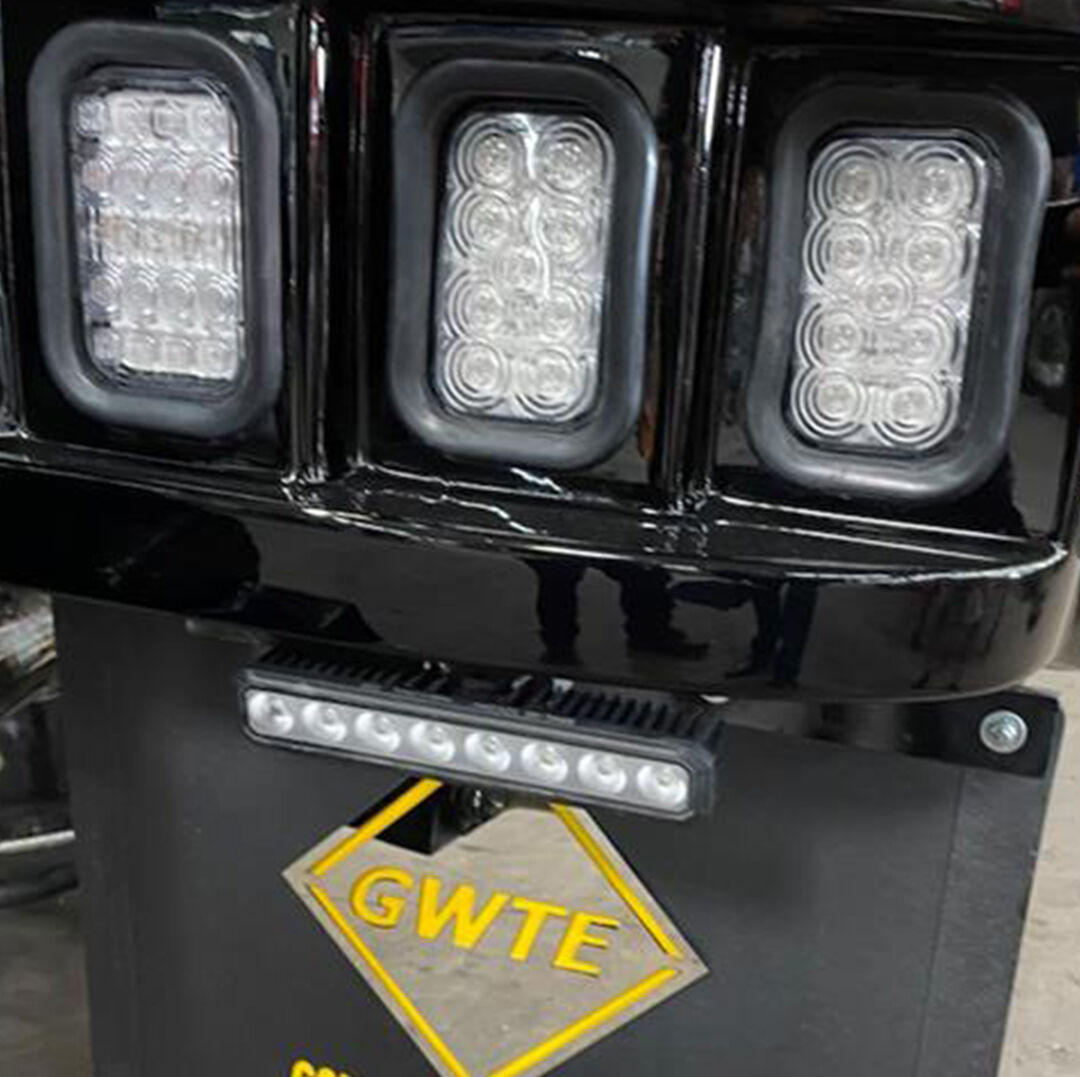 maxxima's tweet image. Change up your truck's visibility with our epic lights! Introducing the MWL-48 LED work light, the M42213-A white back-up light, and its bold red M42213RCL-A! #TruckLights #LEDWorkLight #RoadSafety #truckdriver bit.ly/3PBm3KV