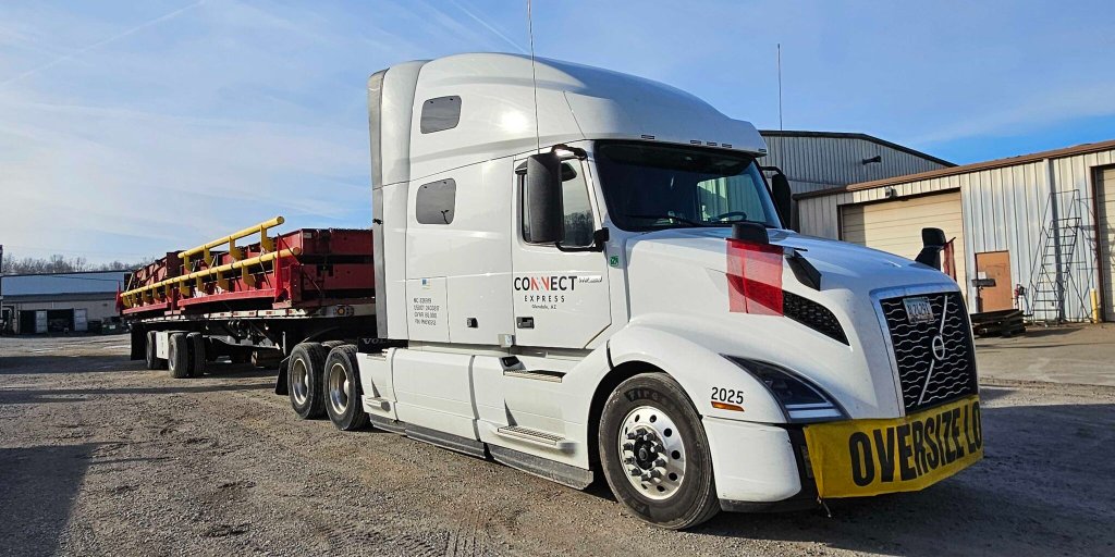 conectexpress's tweet image. Choosing the right partner is crucial for the success of your logistics needs! Here are the essentials:

connectexpressllc.com/flatbed-soluti…

 #Logistics #FlatbedTrucking #SupplyChainManagement #FreightForwarding #Transportation #CargoSafety #TruckingCompany #ChooseWisely