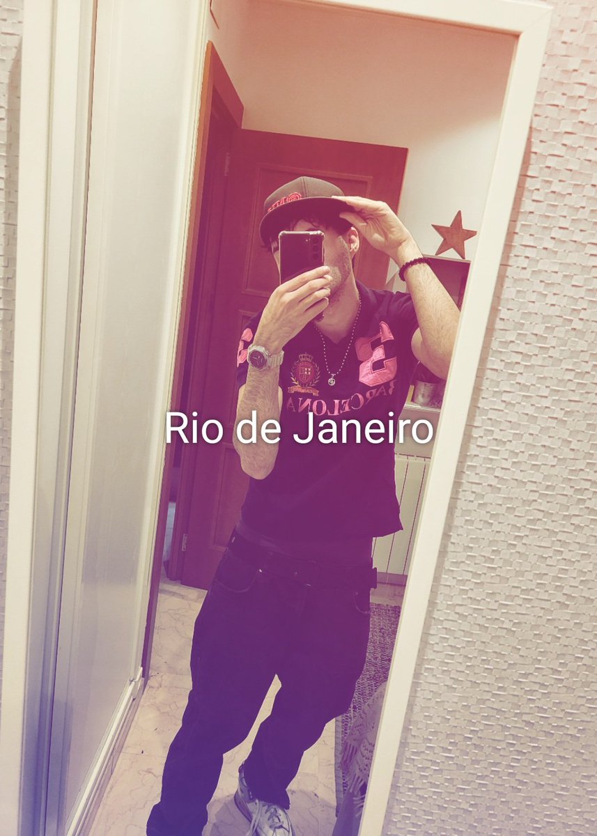 me: q pesadas con lo de coquette
me: