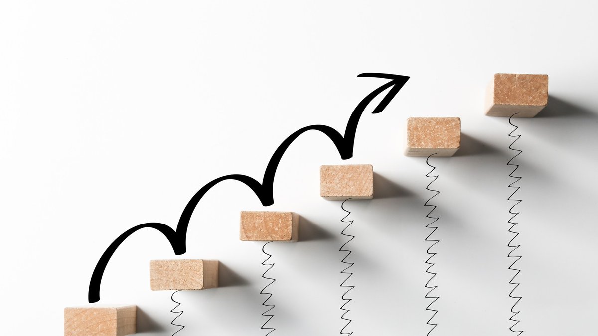 Did you know that we have a free, 24/7 video library with over 100 topics on our website? Check out the latest video about pricing, profit and expenses under the "Business Finances" category! successfulbusiness.org/videos