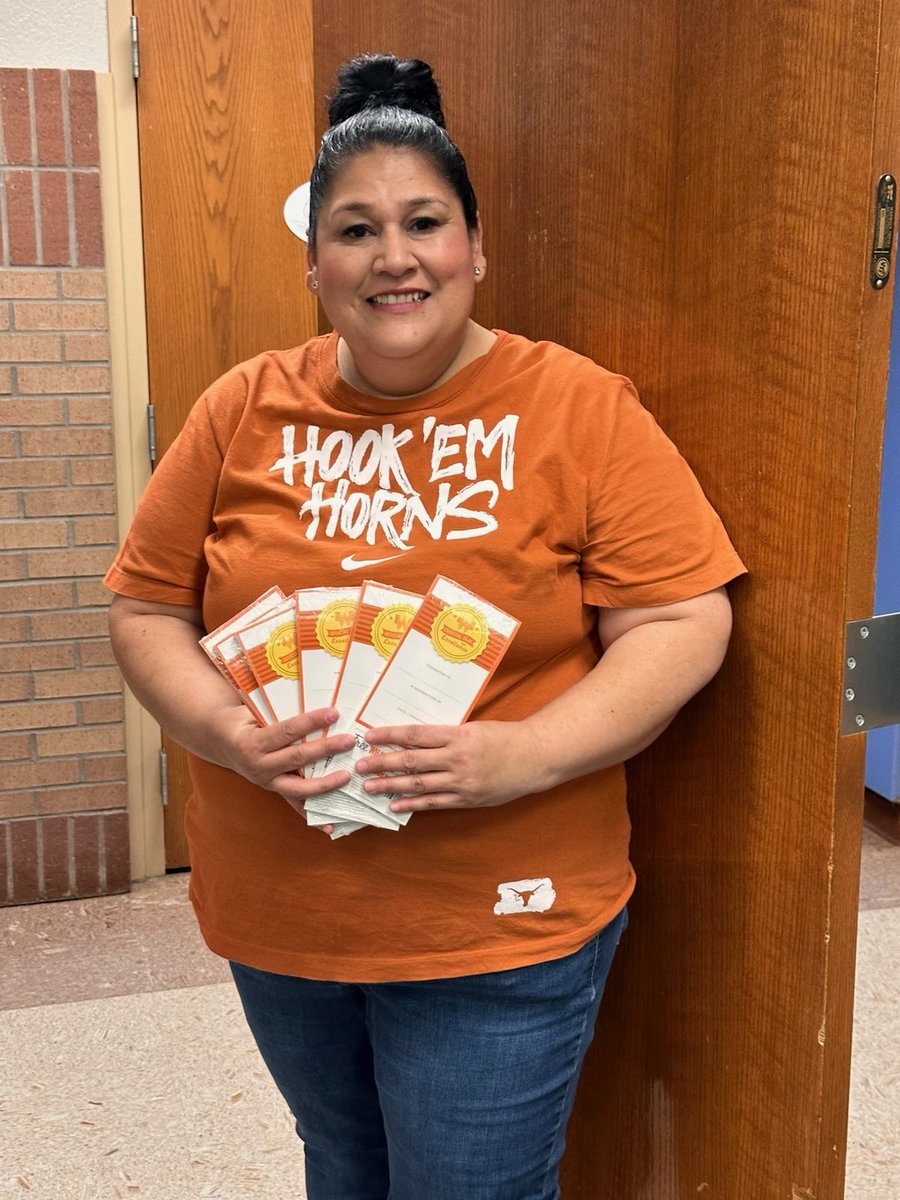 LBJelementary's tweet photo. Thank you Whataburger for supporting LBJ’s Super Bowl AR Challenge. Top Readers will receive a free WhataBurger!  Community Partners Matter❤️
@ErinBueno2 @CrierZenovia @LydiaYbarra24  @MrsHendReads #ECISDlibraries https://t.co/QlKrKYF0kQ