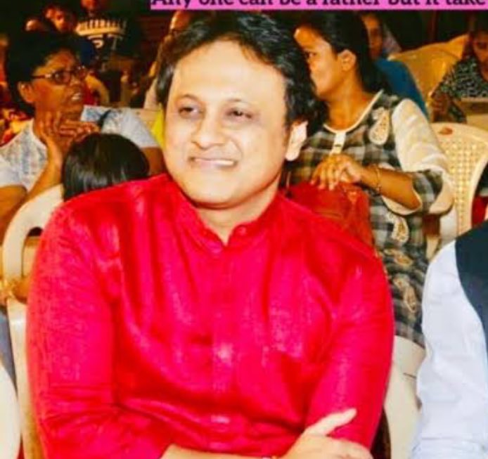 richapintoi's tweet image. Firing on ex Sena corporator @a_vghosalkar at Borivali via @nnatuTOI