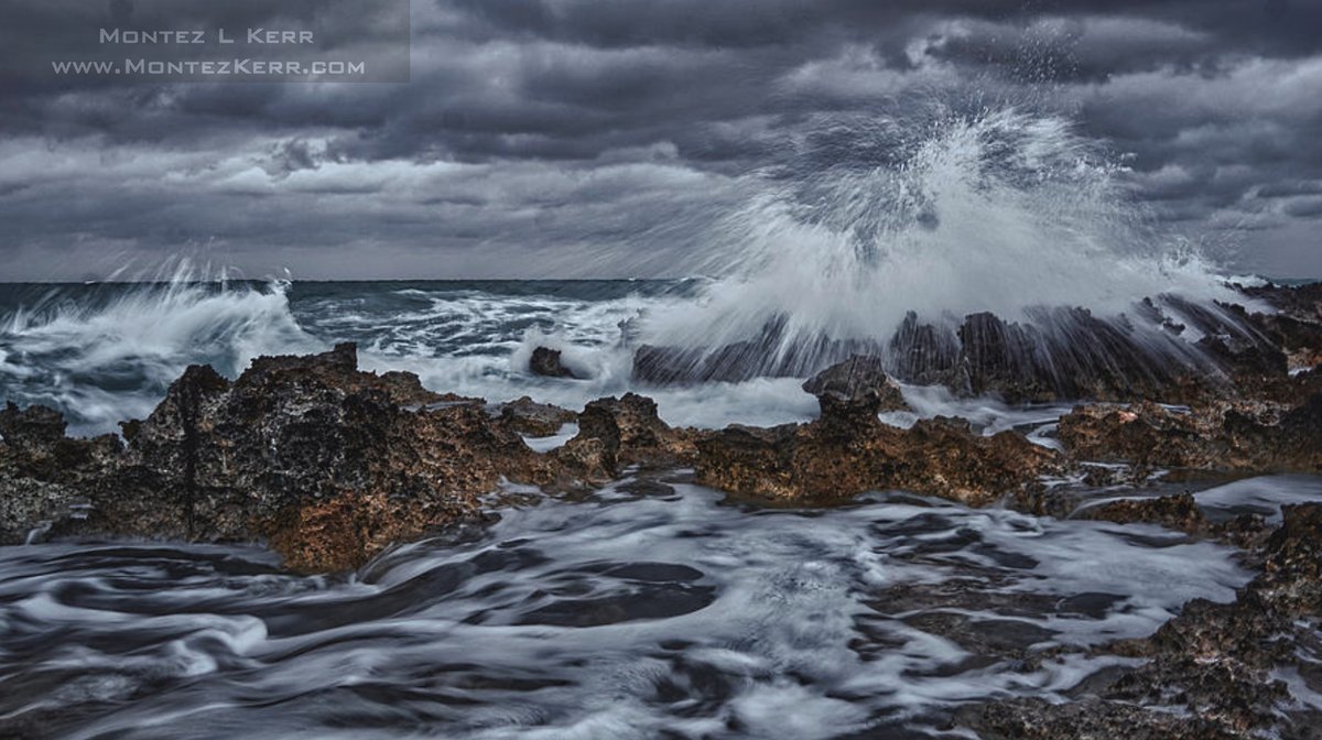 Beautiful landscapes of The Bahamas #dramatic #seascape #landscape #Sunset #photography #AYearForArt #BuyIntoArt #wallart #buyintoart #wallartforsale #photography 🇧🇸 #Bahamas #PhotographyIsArt #photooftheday #PhotographyIsArt See it here --->bit.ly/MontezLKerr