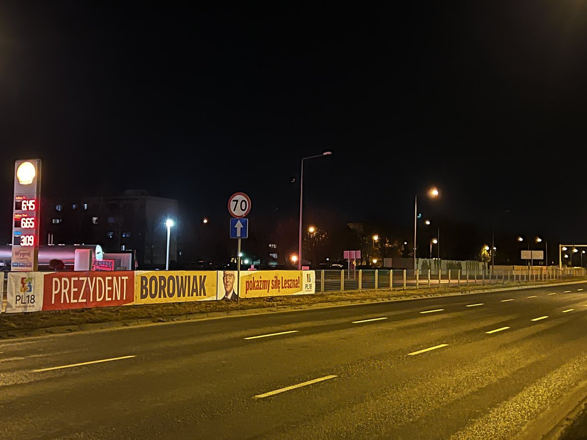 LaczyNas_Leszno's tweet photo. Prezydent Łukasz Borowiak-pokażmy siłę Leszna✅
#ŁączyNasLeszno #PL18 #DrużynaBorowiaka https://t.co/61rFzXM46c