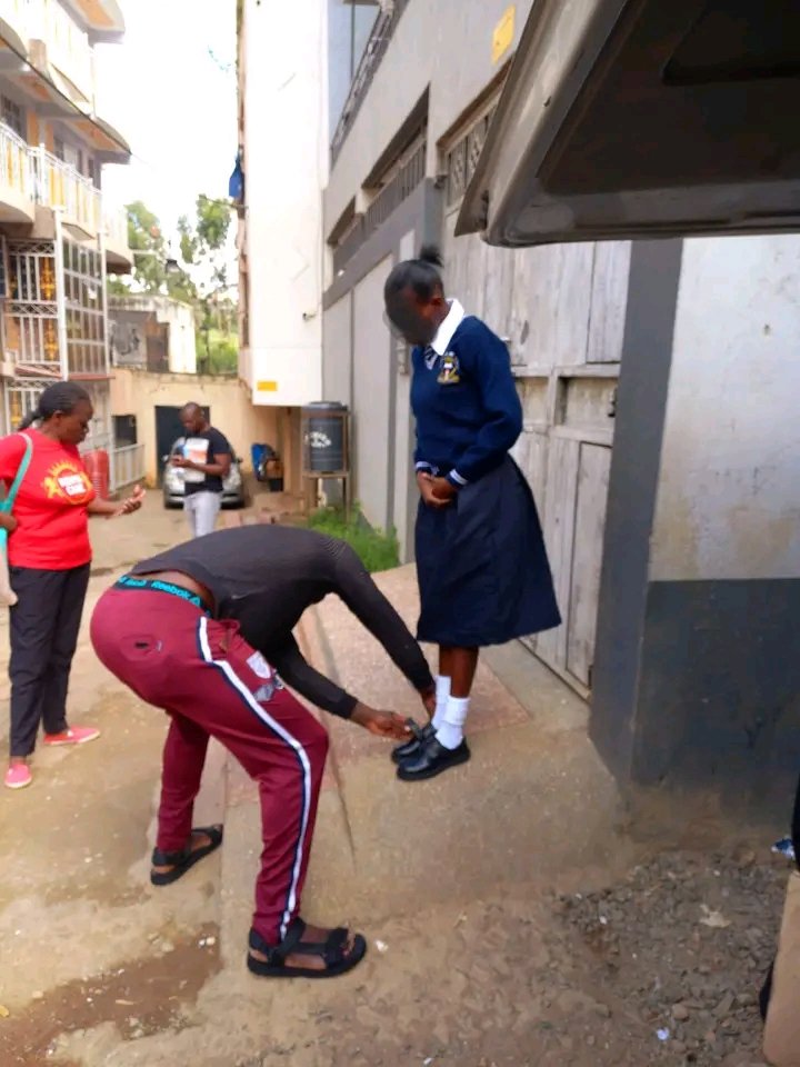 Hon.Ringo tweet media