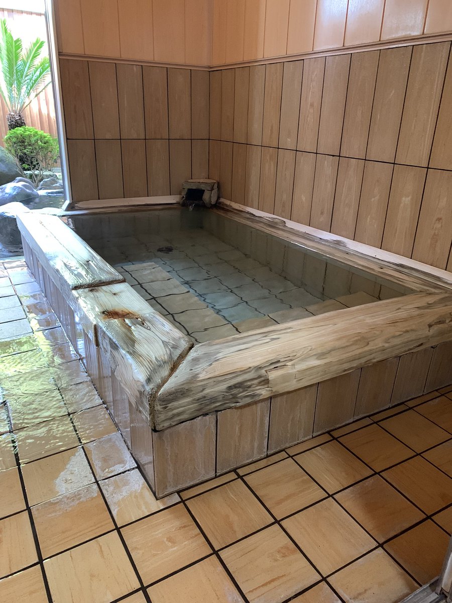 onsen_kerorin tweet picture