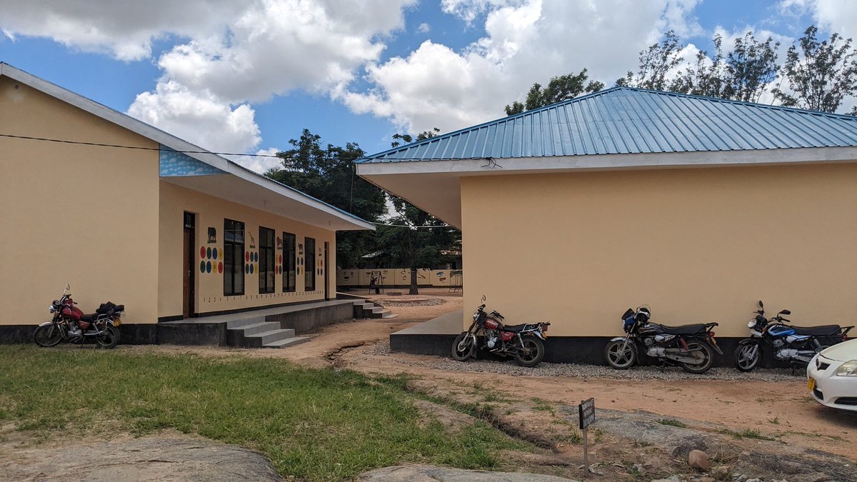 On the same mission..

Teachers are the crucial piece of the puzzle for effective implementation of the new Basic Education Curriculum. 

I was honoured to attend and observe the ongoing capacity building session for easy adoption of the curriculum in Singida. 

Change is complex